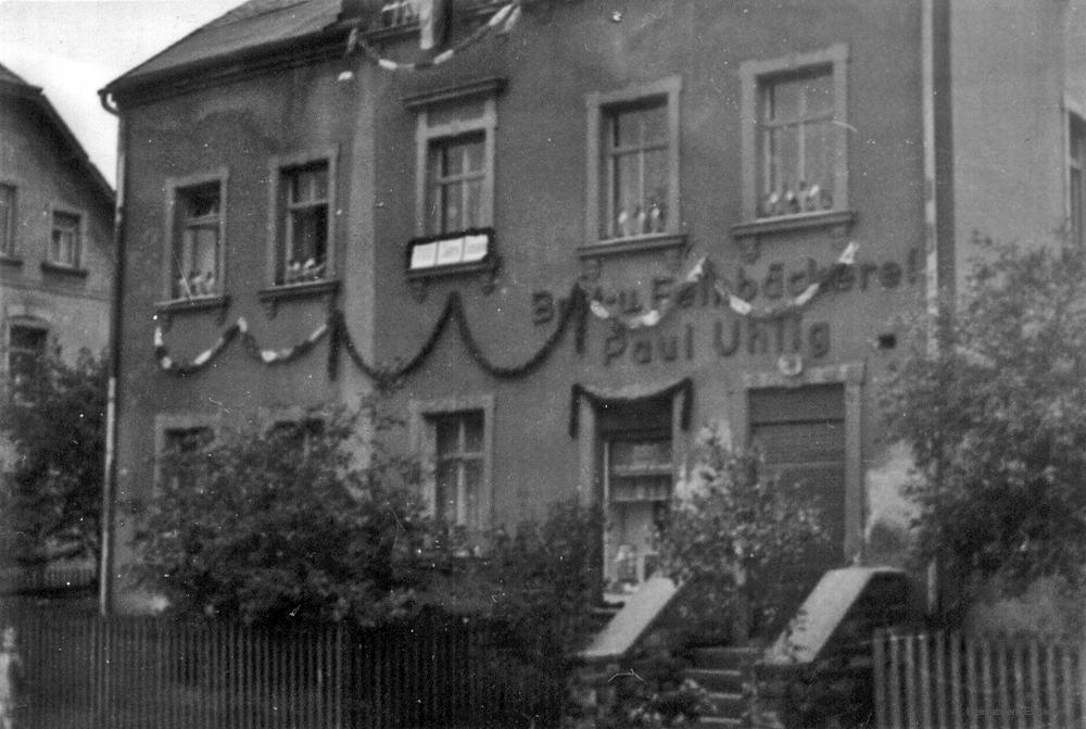 700 Jahre Einsiedel 1955, Hausschmuck an der Hauptstraße 156.